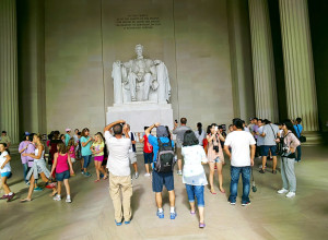 Lincoln Memorial Throughglass 27267